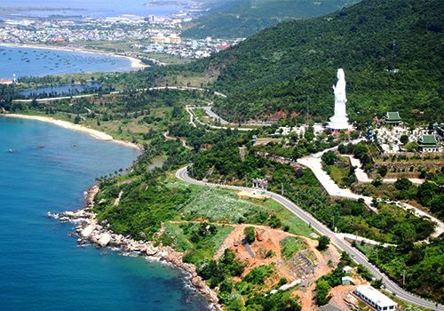 ソンチャ半島～ダナンの観光スポット～